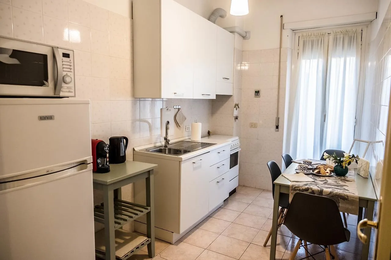 Re Di Roma Home Apartment